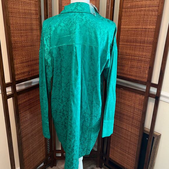 NWT 12th Tribe Green Silky Shirt Dress Long Sleeved Size Medium - Picture 6 of 11